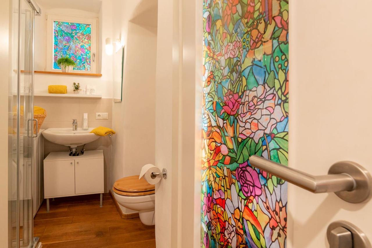 Roomerie Im Zentrum Зульцбах-Розенберг Экстерьер фото